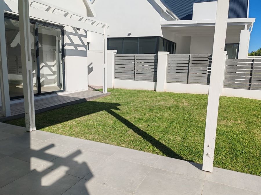 To Let 3 Bedroom Property for Rent in St Francis Links Eastern Cape